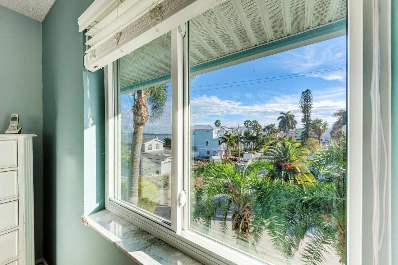 Anna Maria Island Beach Palms 8B Apartment Bradenton Beach Exterior photo